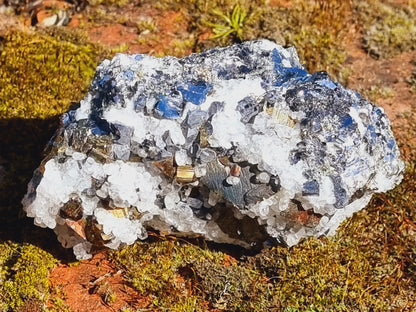 Quartz, Galena, Sphalerite and Pyrite cluster