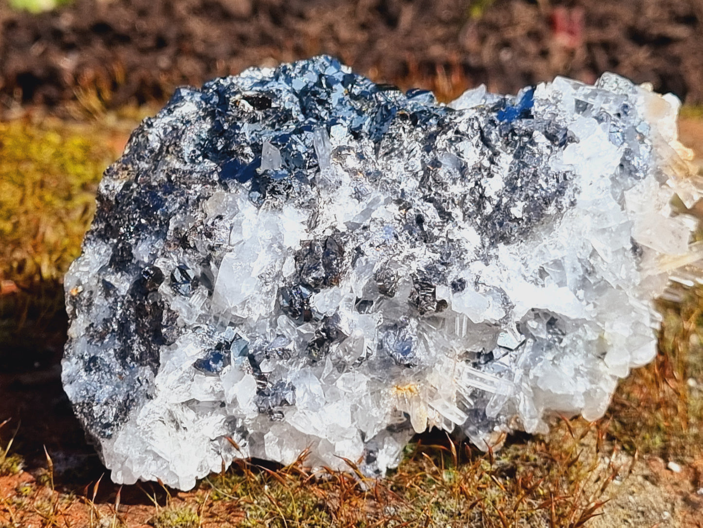 Quartz, Galena, Sphalerite and Pyrite cluster